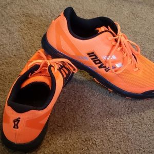 INOV 8 TrailRoc 270 shoes